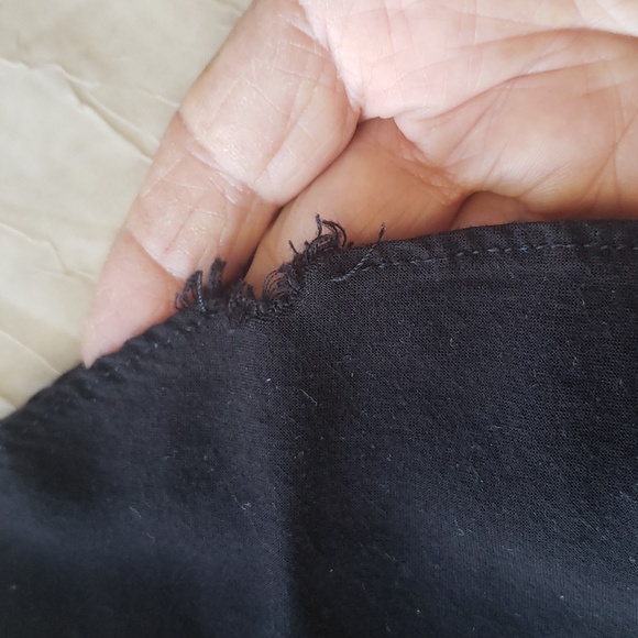 Time and Tru Black Top with White Embroidery Women's Size XL - Picture 14 of 14